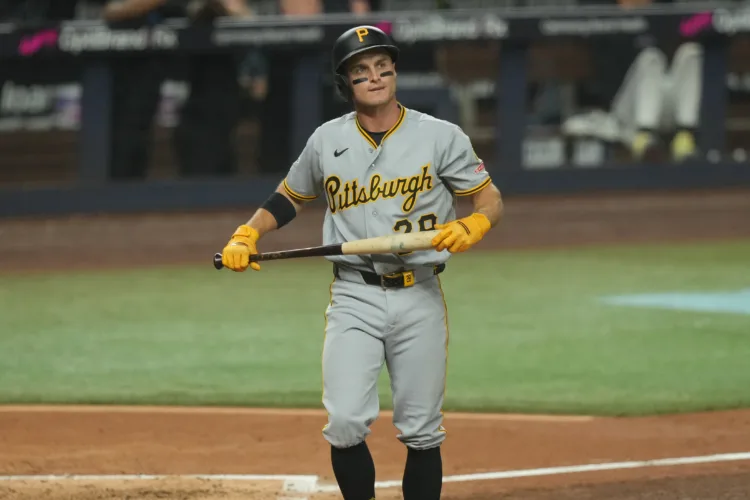 Pirates continue their struggles on offense